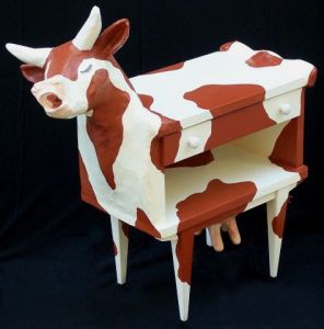 Voir le détail de cette oeuvre:  chevet - vache